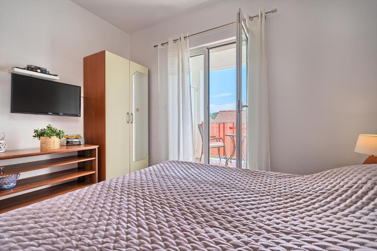 Apartments Irena هفار المظهر الخارجي الصورة