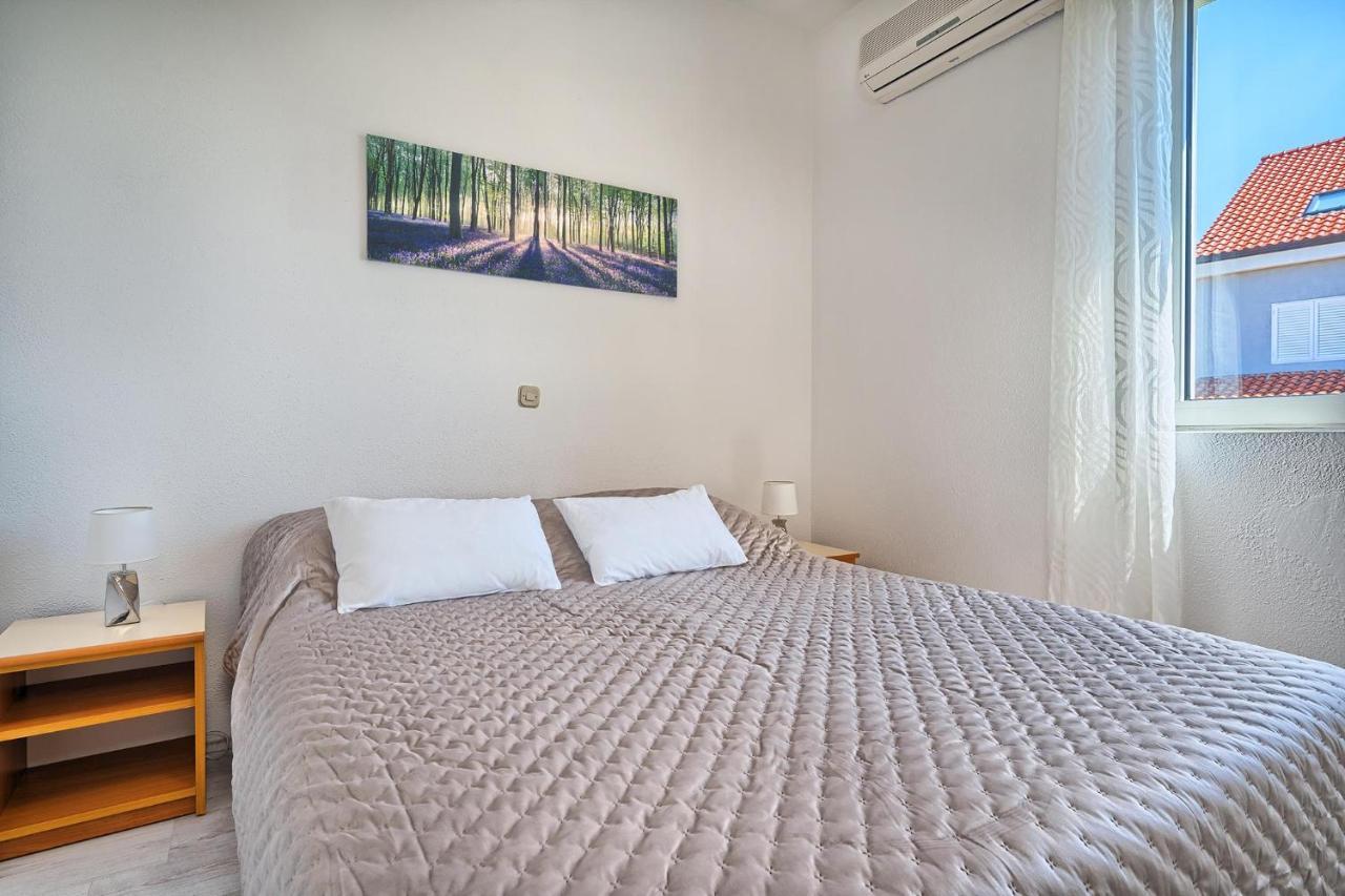 Apartments Irena هفار المظهر الخارجي الصورة